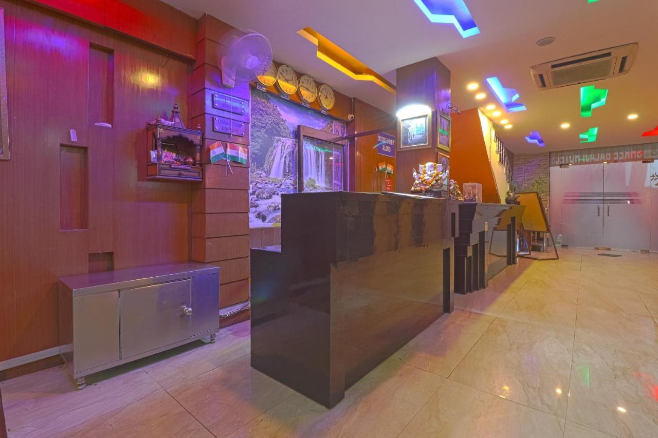 Oyo 834 Shree Balaji Hotel Faridabad Eksteriør billede