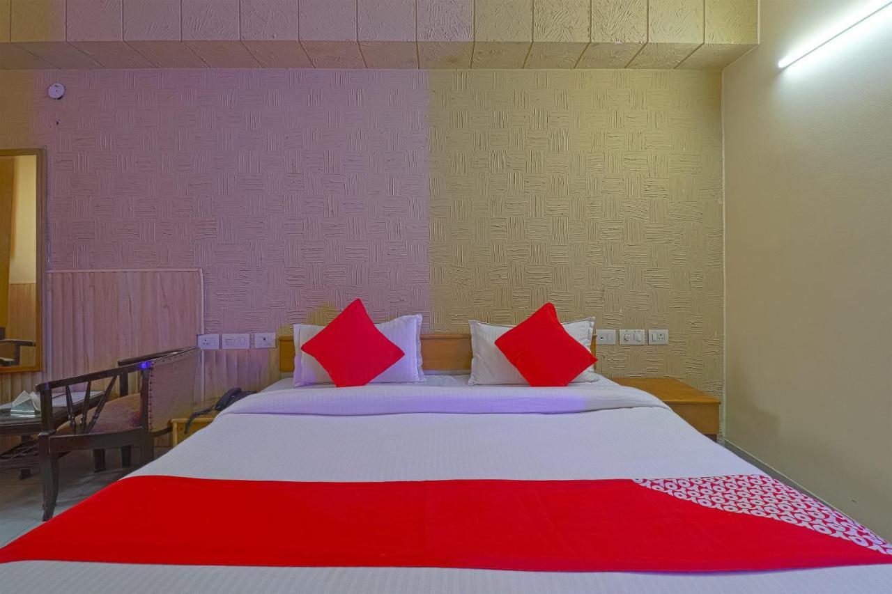 Oyo 834 Shree Balaji Hotel Faridabad Eksteriør billede